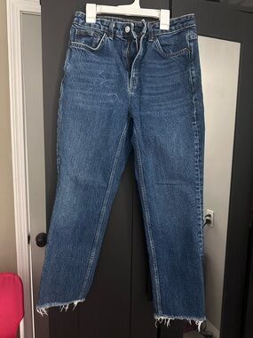 High-Rise Straight Leg Jeans in Mid Blue